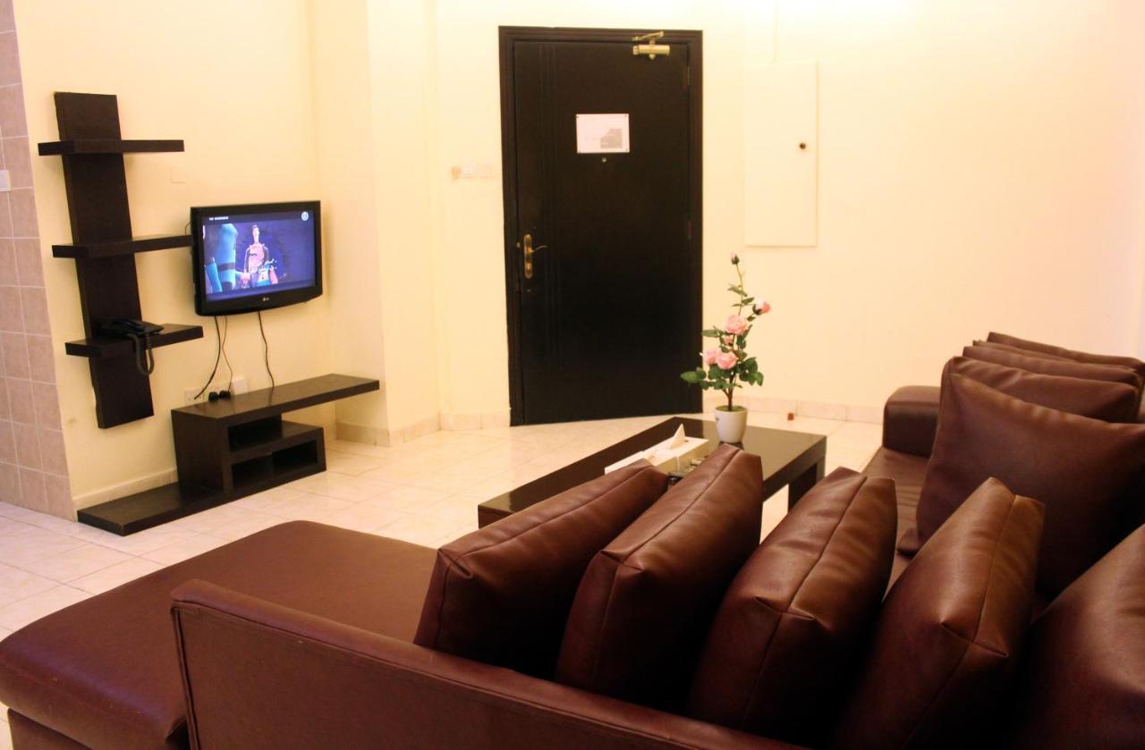 Landmark 2 Hotel Manama Exterior photo